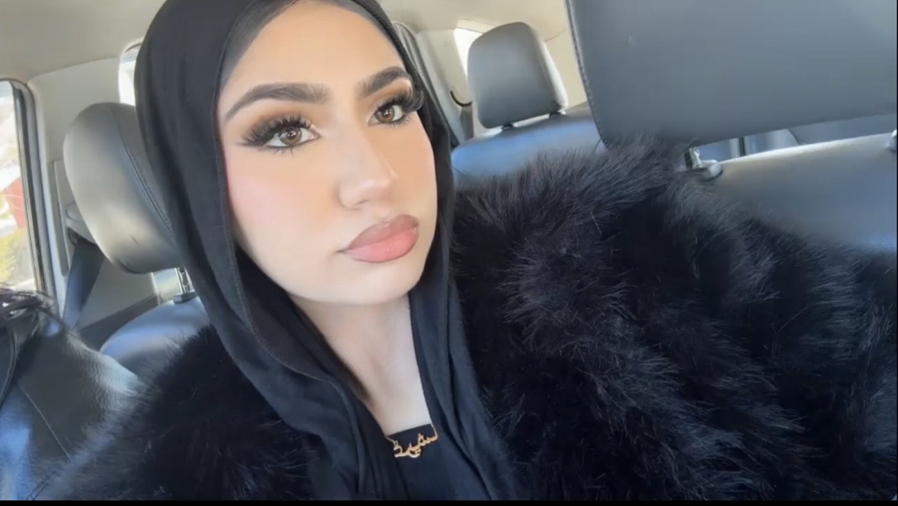  A headshot photo of me